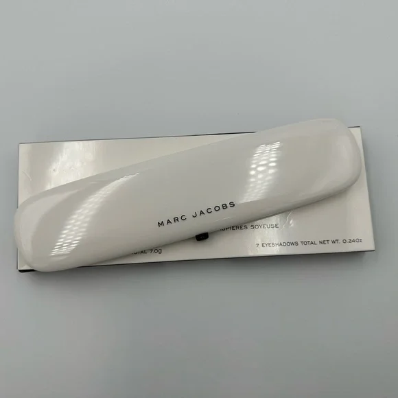 Marc Jacobs Style Eye-con No. 7 The Siren
